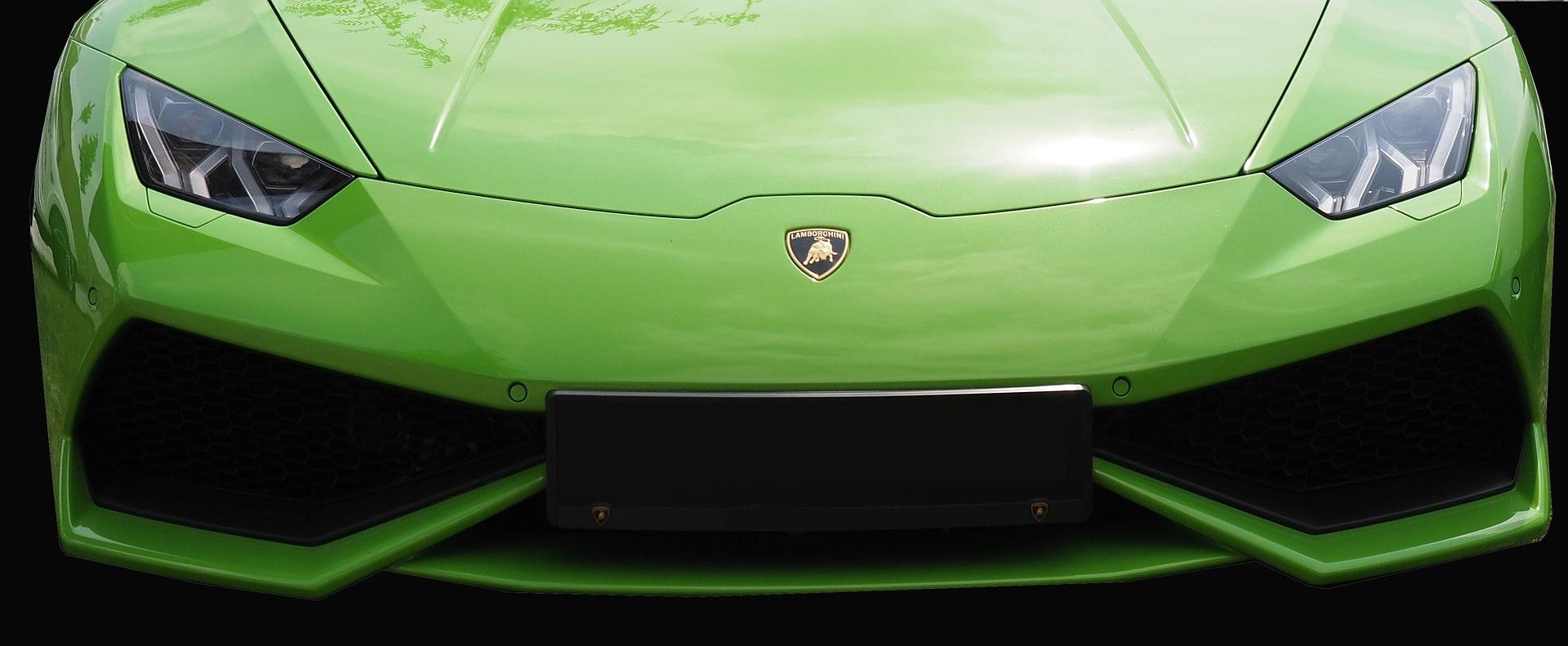 fahrzeugaufbereitung paketpreise, bild Lamborghini grün